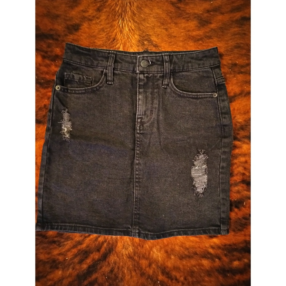 Mossimo black mini skirt